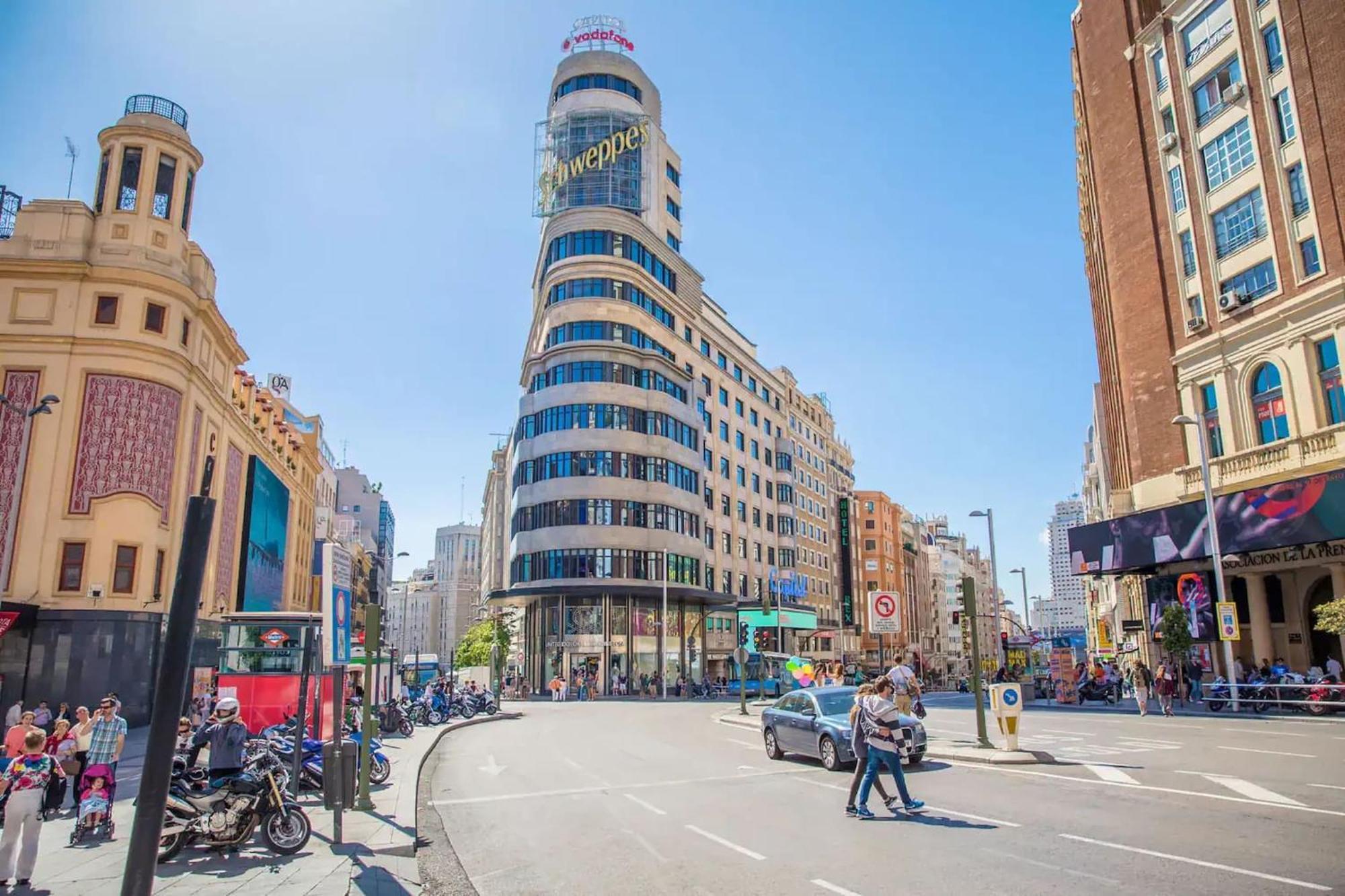 Apartamentos Day Madrid Santo Domingo Centro Gran Via Sol Malasana Exterior foto